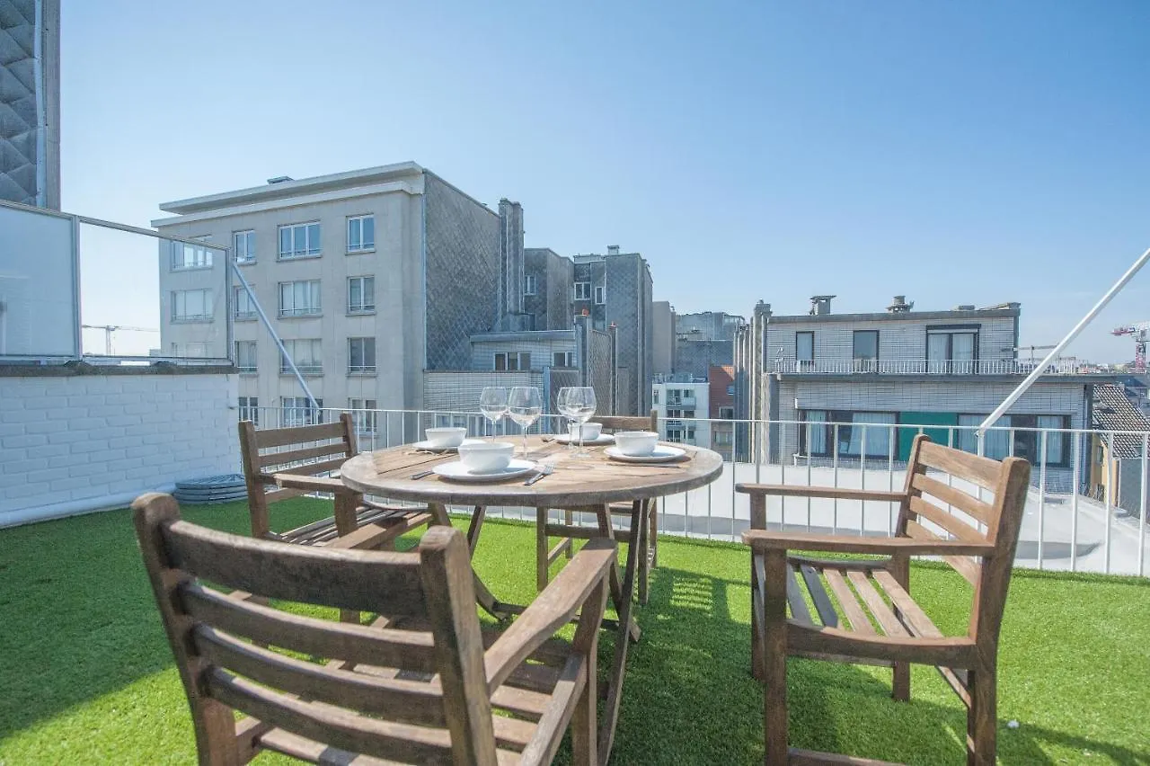 Studio Met Groot Zonneterras Centrum Oostende 0*, أوستيند